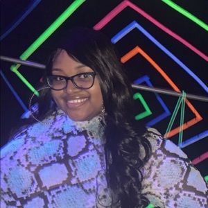 Meet your Posher, Tiffany